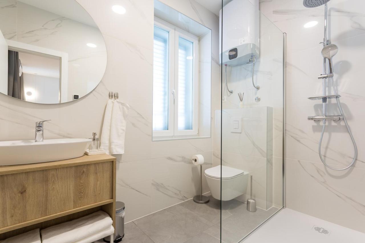 Top Floor Luxury Rooms Split Exterior photo